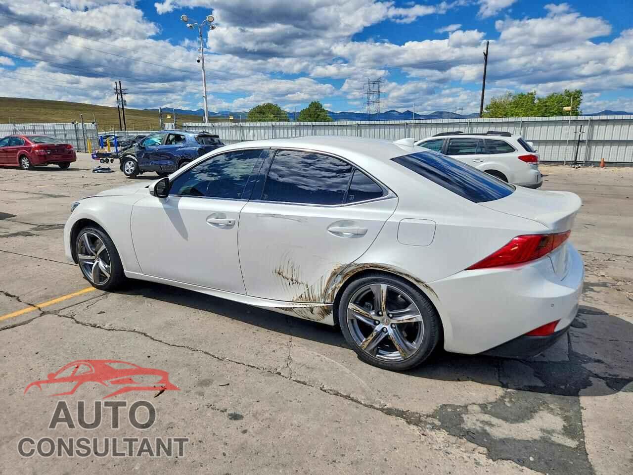 LEXUS IS 2017 - JTHBA1D23H5040772