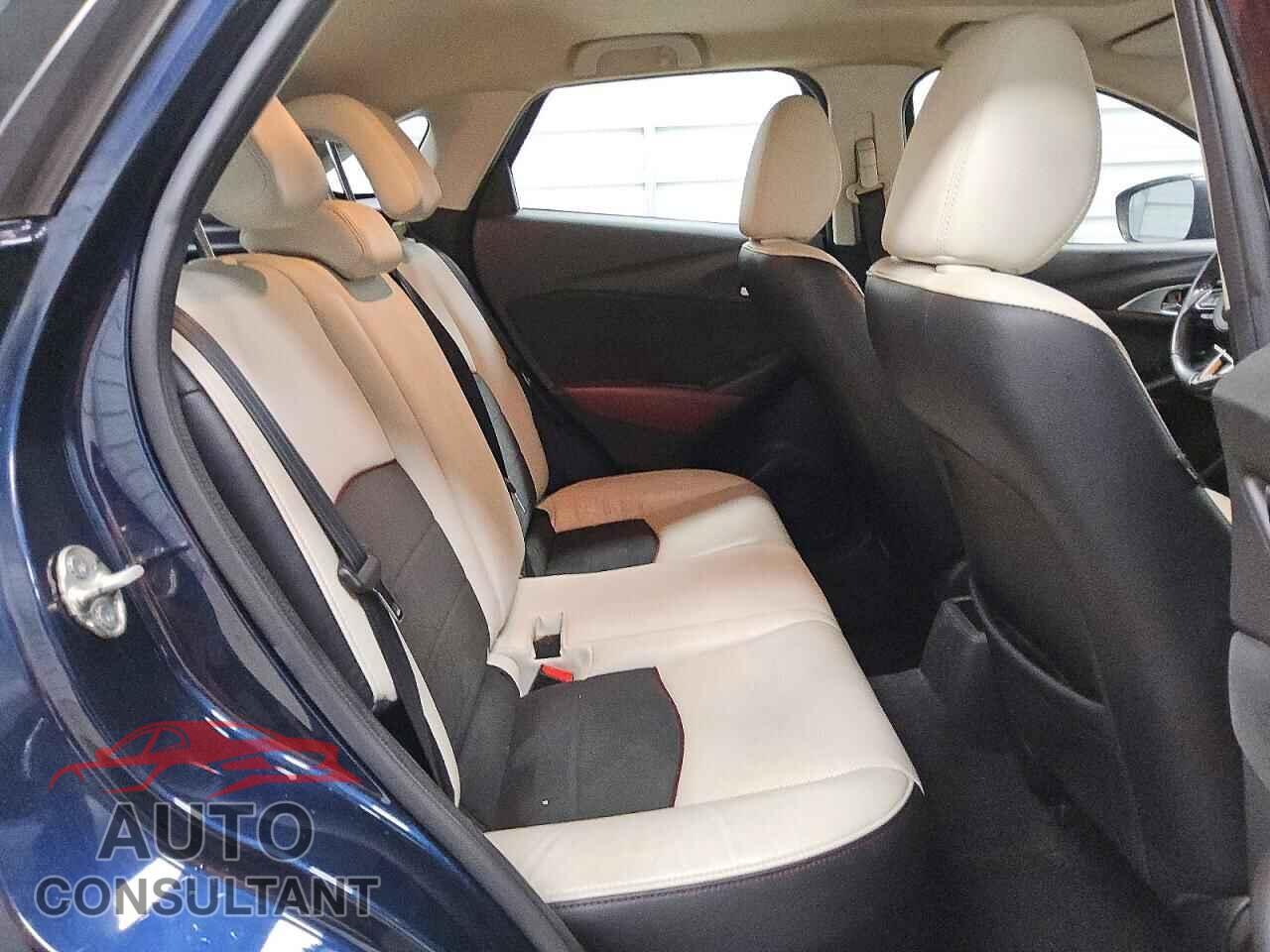 MAZDA CX-3 2018 - JM1DKFD71J0331810