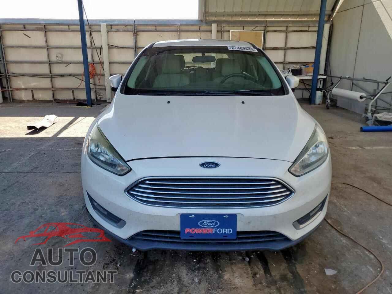 FORD FOCUS 2017 - 1FADP3N25HL272875