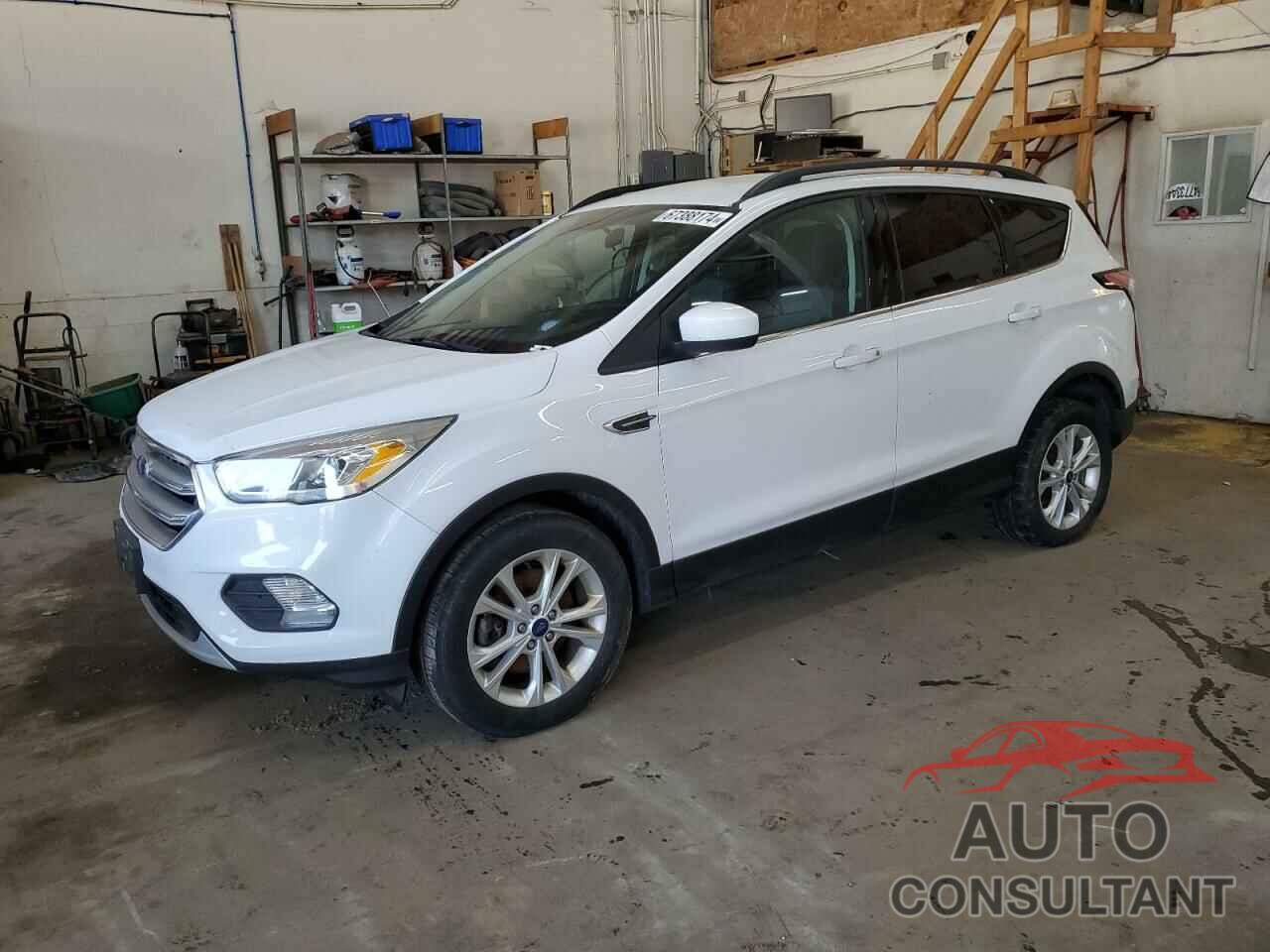 FORD ESCAPE 2017 - 1FMCU9GD5HUF08253