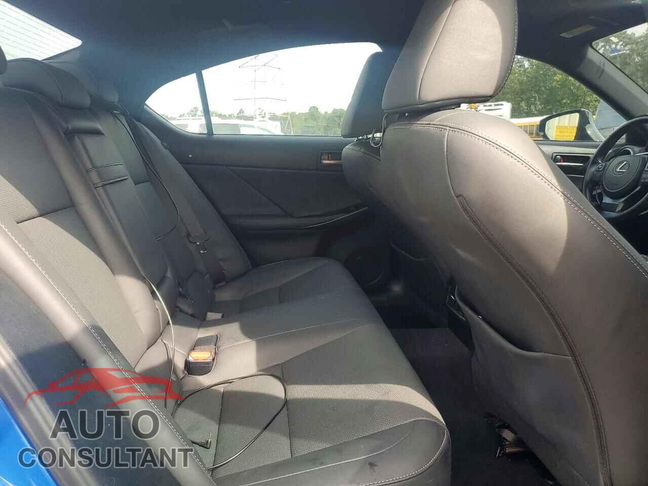 LEXUS IS 2021 - JTHAA1D29M5111267