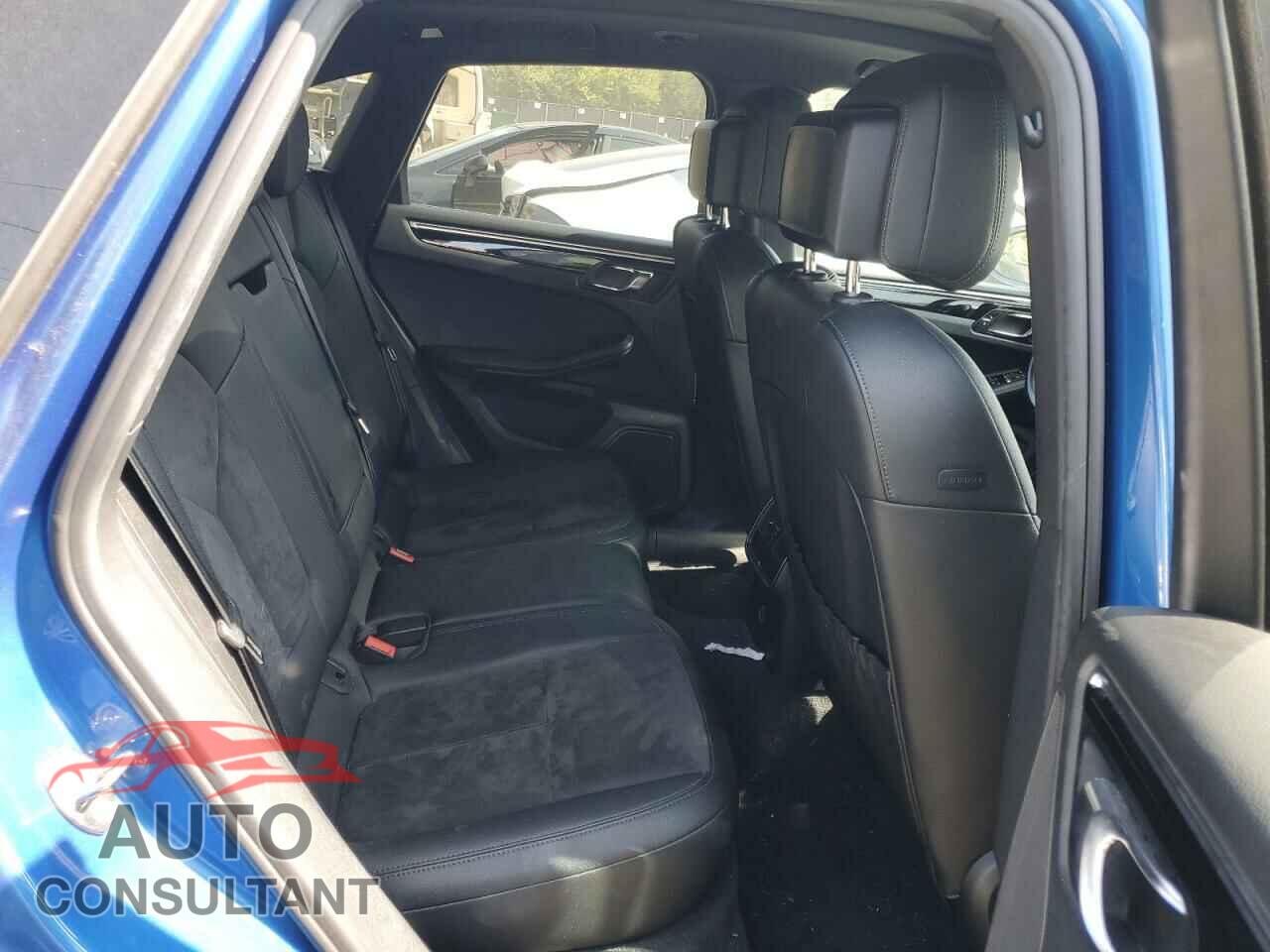 PORSCHE MACAN 2017 - WP1AA2A56HLB01656