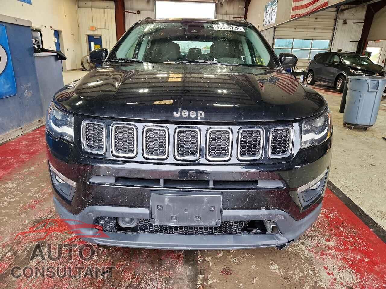 JEEP COMPASS 2017 - 3C4NJDBB2HT655929