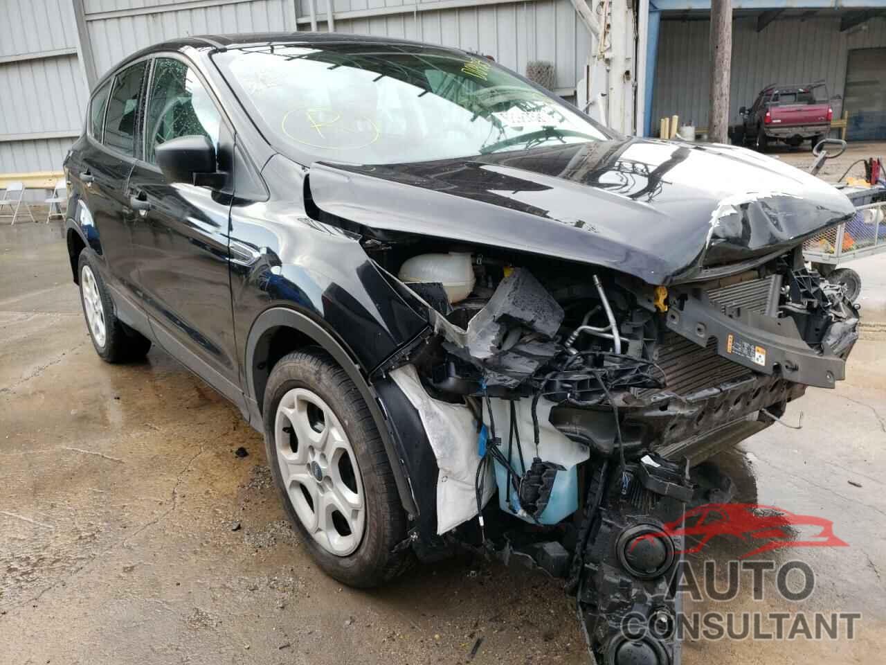 FORD ESCAPE 2018 - 1FMCU0F7XJUD04125