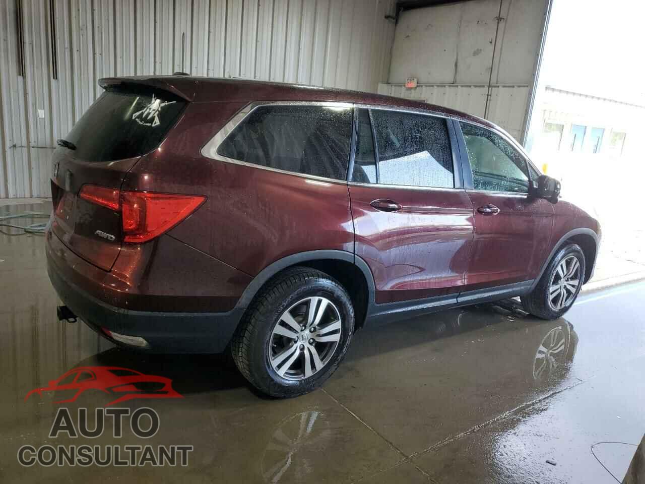 HONDA PILOT 2017 - 5FNYF6H57HB035023