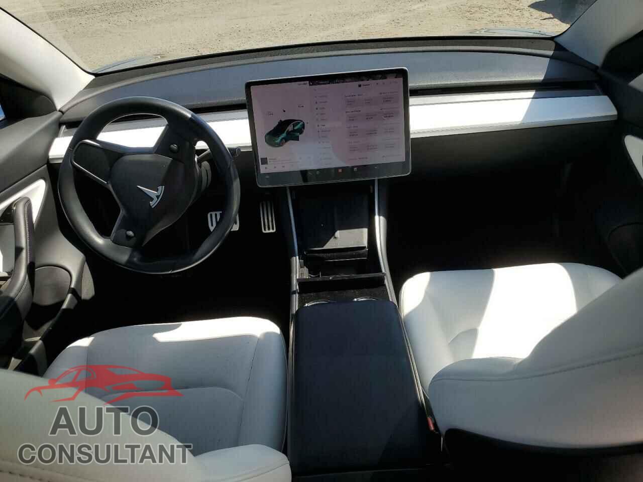 TESLA MODEL 3 2018 - 5YJ3E1EB5JF111774