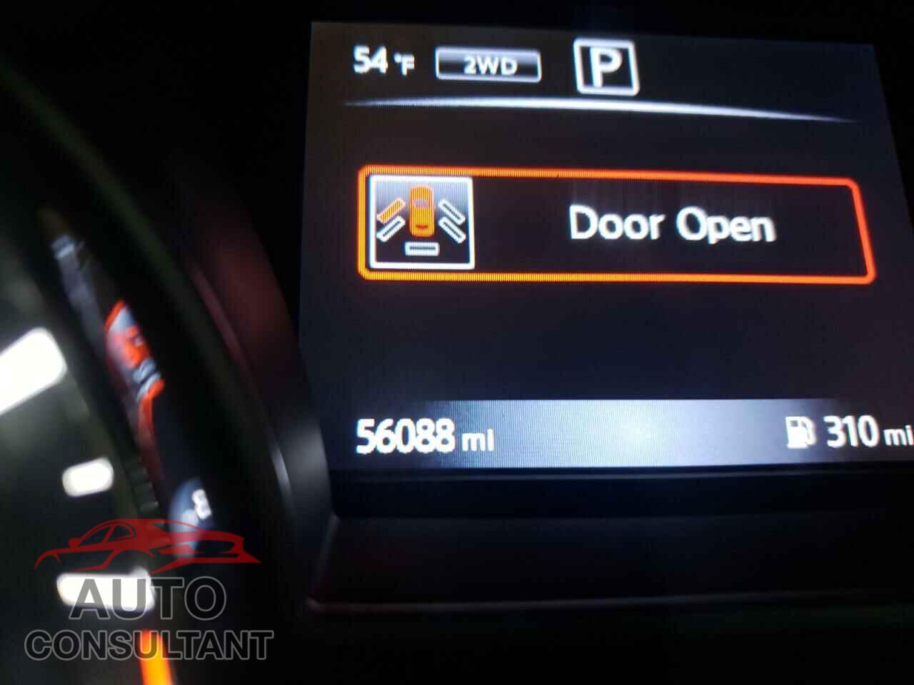 NISSAN PATHFINDER 2017 - 5N1DR2MM8HC683085