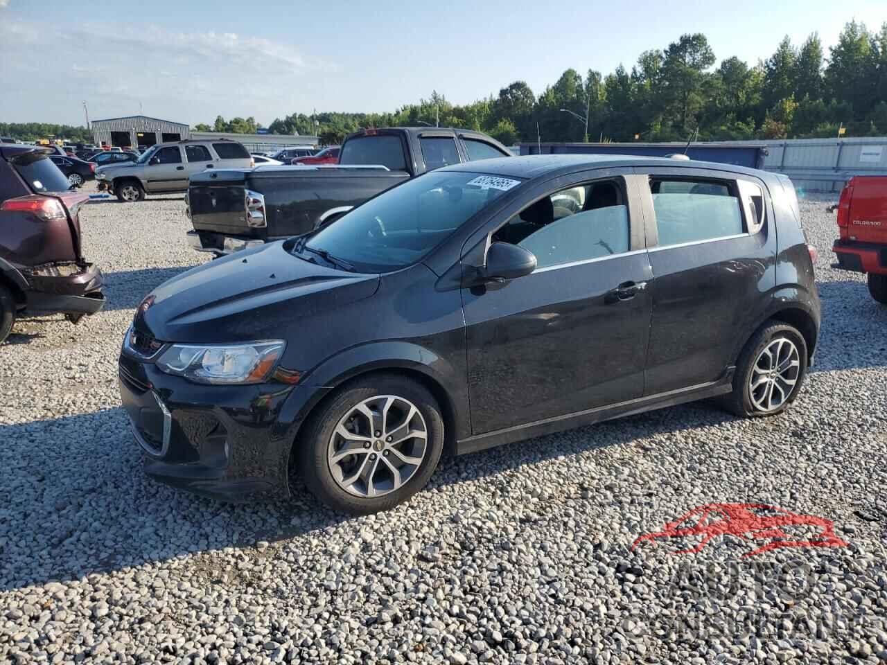 CHEVROLET SONIC 2017 - 1G1JD6SB2H4157830