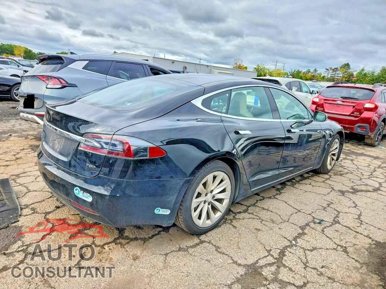 TESLA MODEL S 2016 - 5YJSA1E2XGF143930