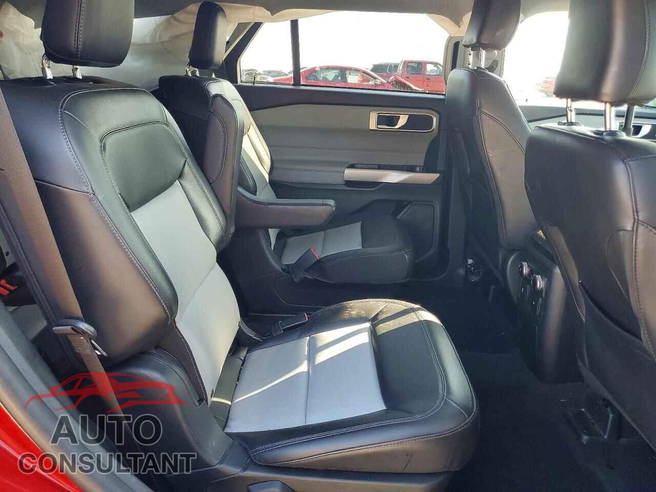 FORD EXPLORER 2023 - 1FMSK8DH5PGB80400
