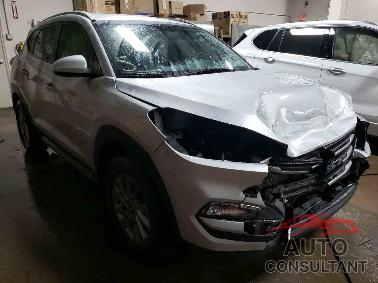 HYUNDAI TUCSON 2017 - KM8J3CA40HU431100