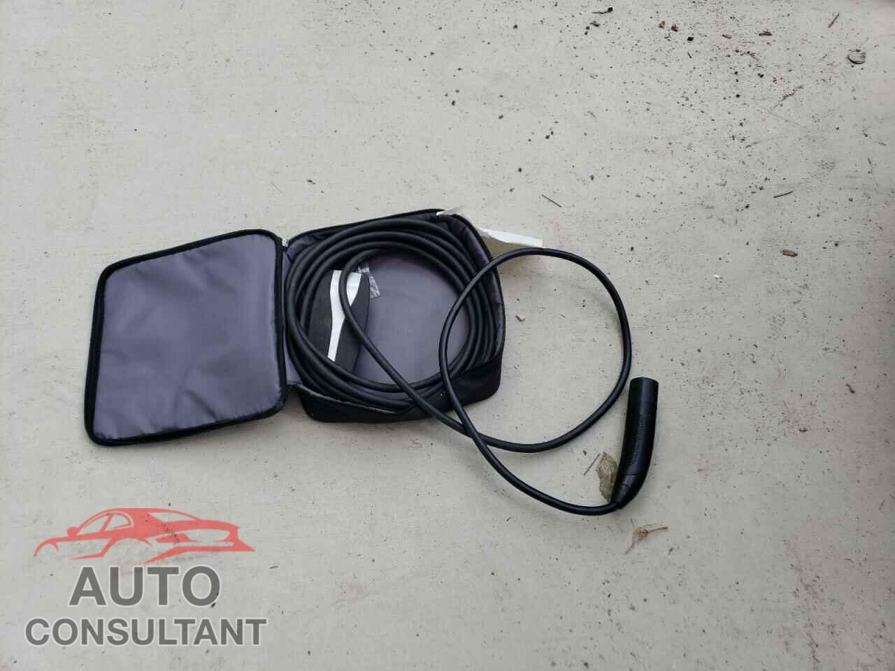 TESLA MODEL 3 2019 - 5YJ3E1EA0KF422831