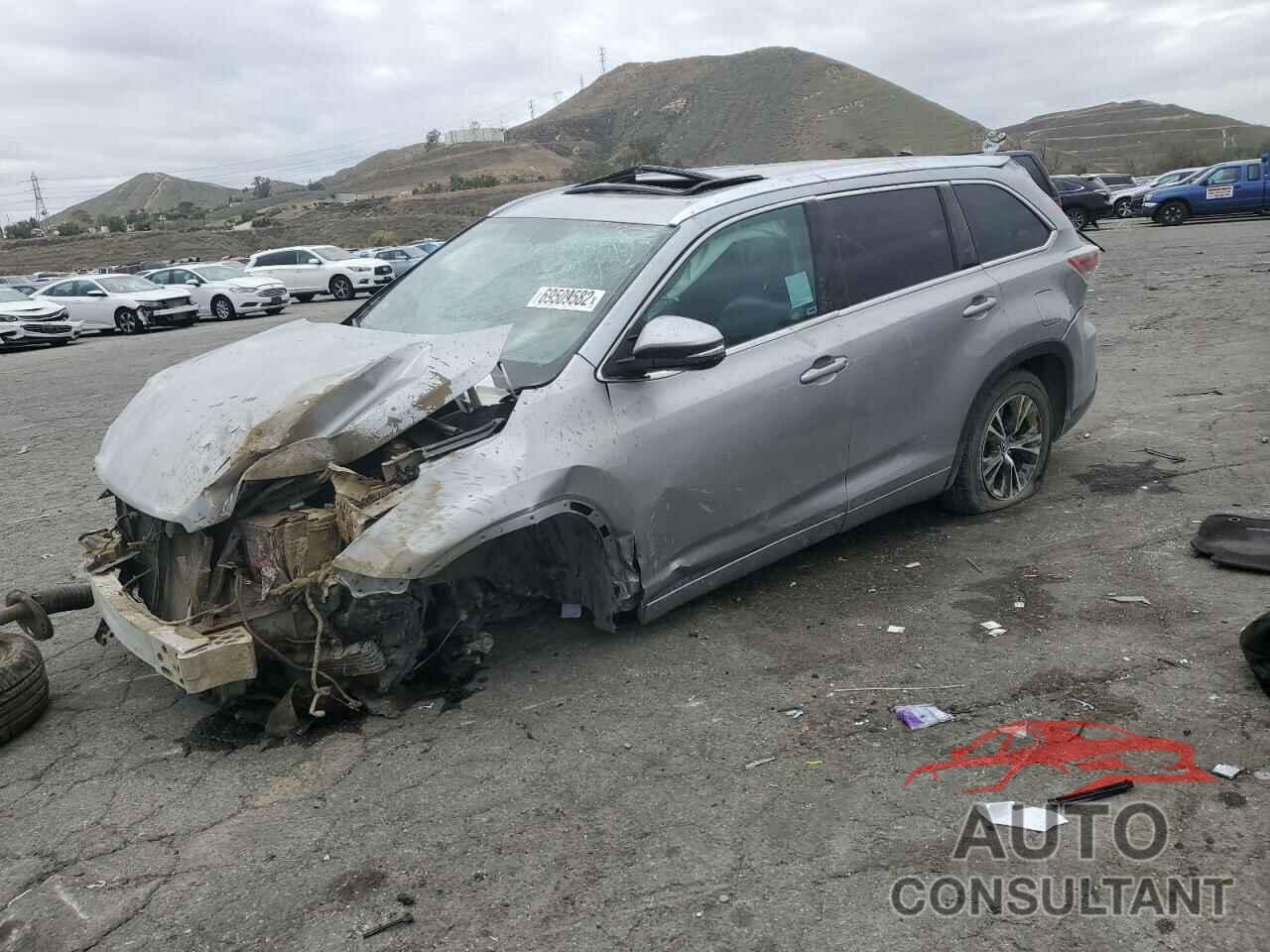 TOYOTA HIGHLANDER 2016 - 5TDKKRFHXGS141542