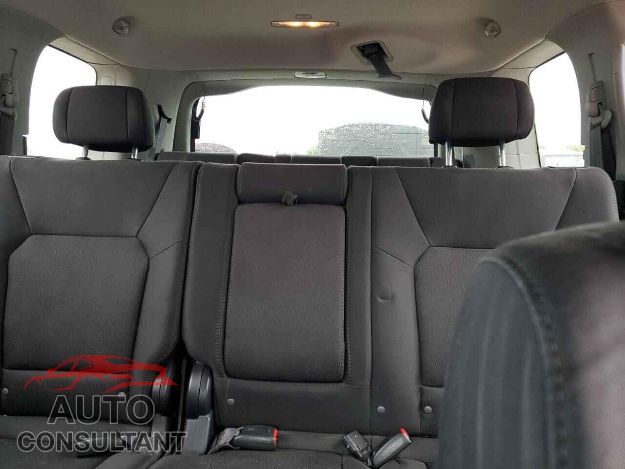 HONDA PILOT 2011 - 5FNYF4H25BB074680
