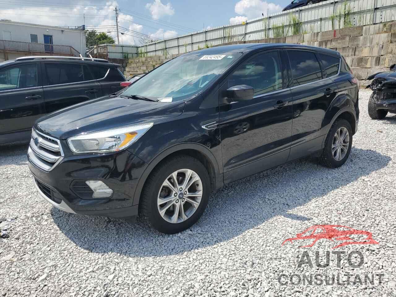 FORD ESCAPE 2017 - 1FMCU0GD2HUF05550