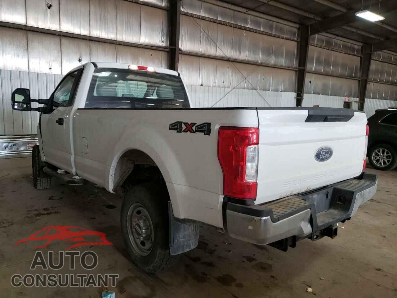 FORD F350 2017 - 1FTRF3B6XHEB22520