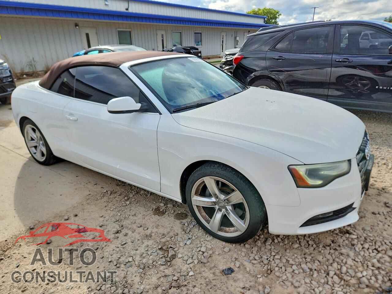AUDI A5 2013 - WAULFAFH2DN007634