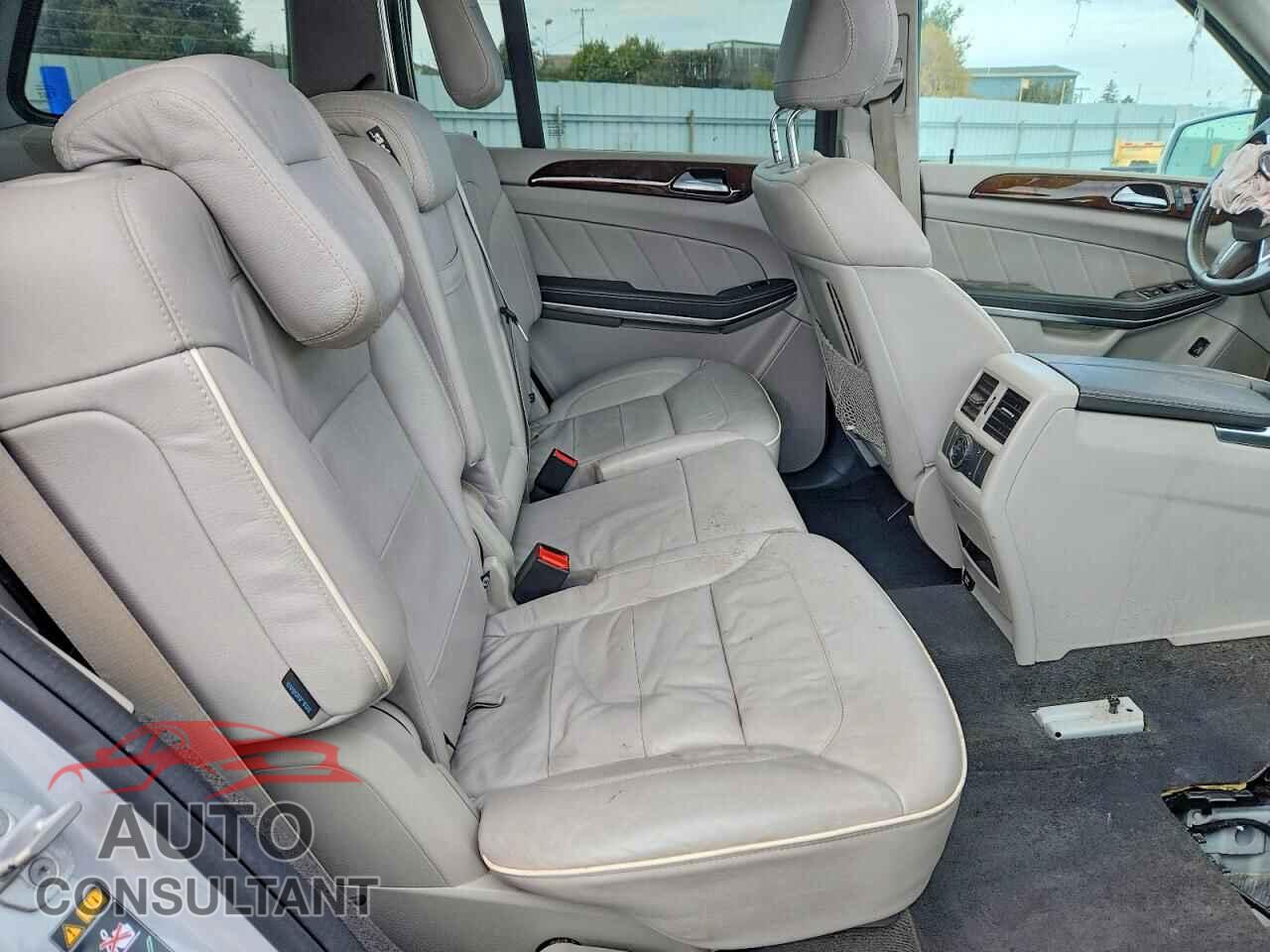 MERCEDES-BENZ GL-CLASS 2014 - 4JGDF2EE8EA302522
