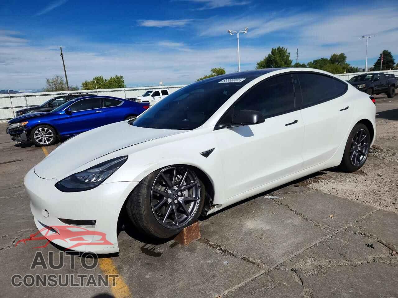 TESLA MODEL 3 2018 - 5YJ3E1EB9JF134829
