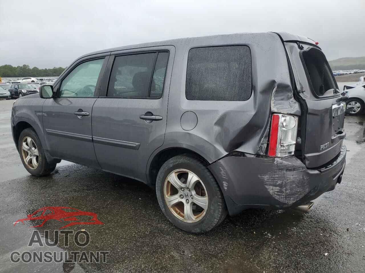 HONDA PILOT 2015 - 5FNYF4H58FB040541