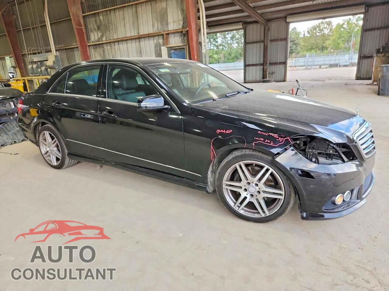 MERCEDES-BENZ E-CLASS 2010 - WDDHF5GB3AA258231