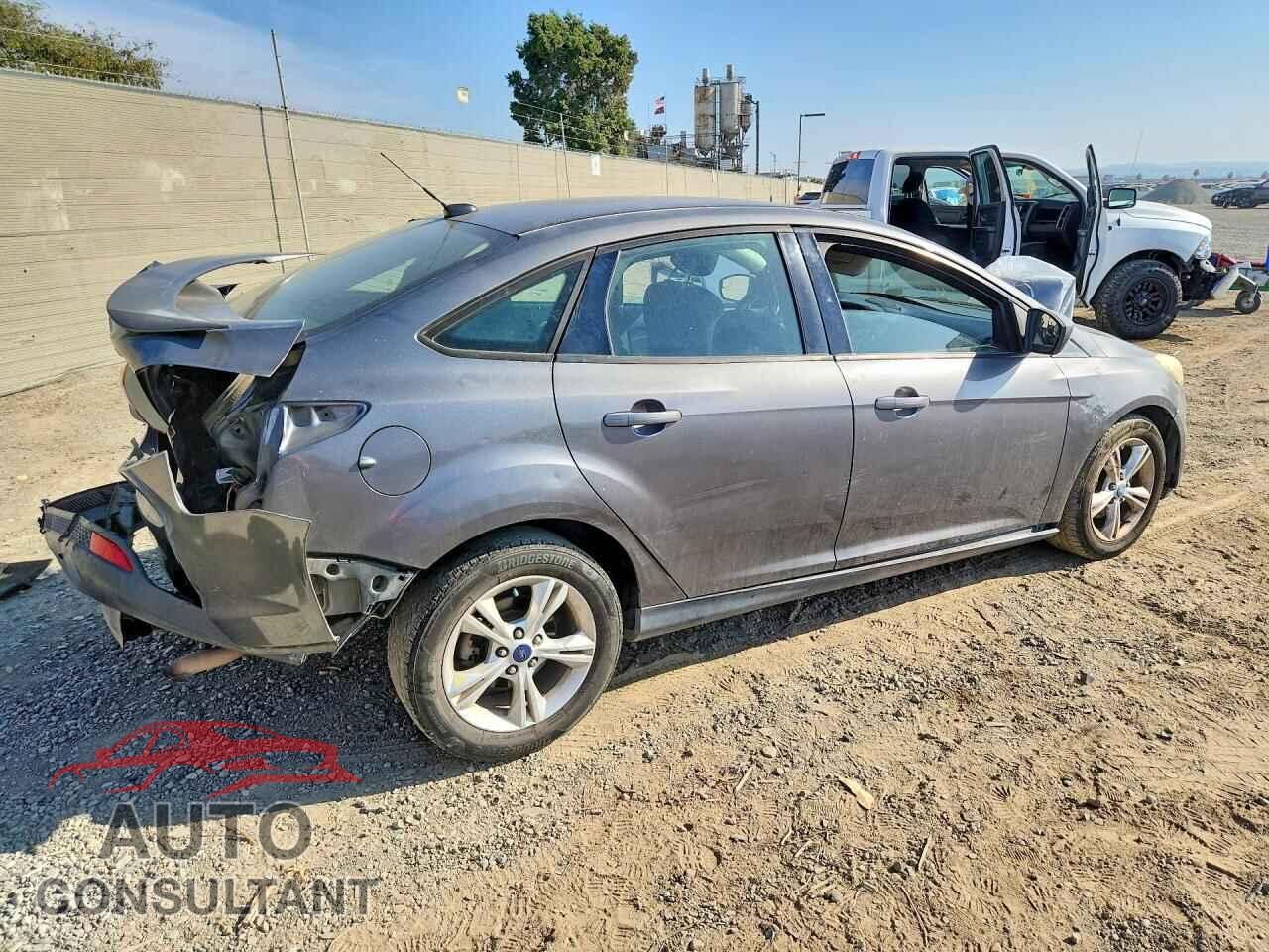 FORD FOCUS 2012 - 1FAHP3F22CL114485