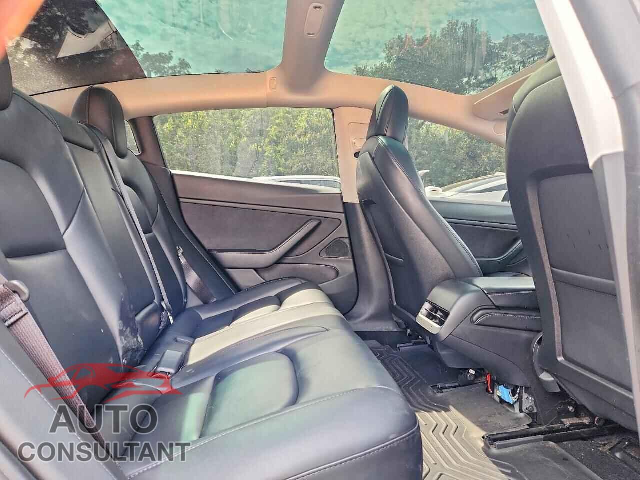 TESLA MODEL 3 2021 - 5YJ3E1EB9MF857987