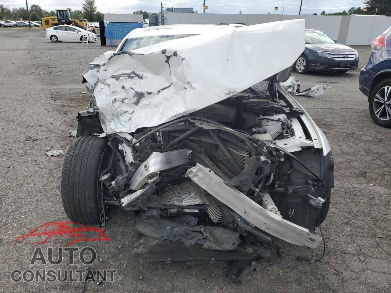 BMW 3 SERIES 2016 - WBA8E5G53GNU19487