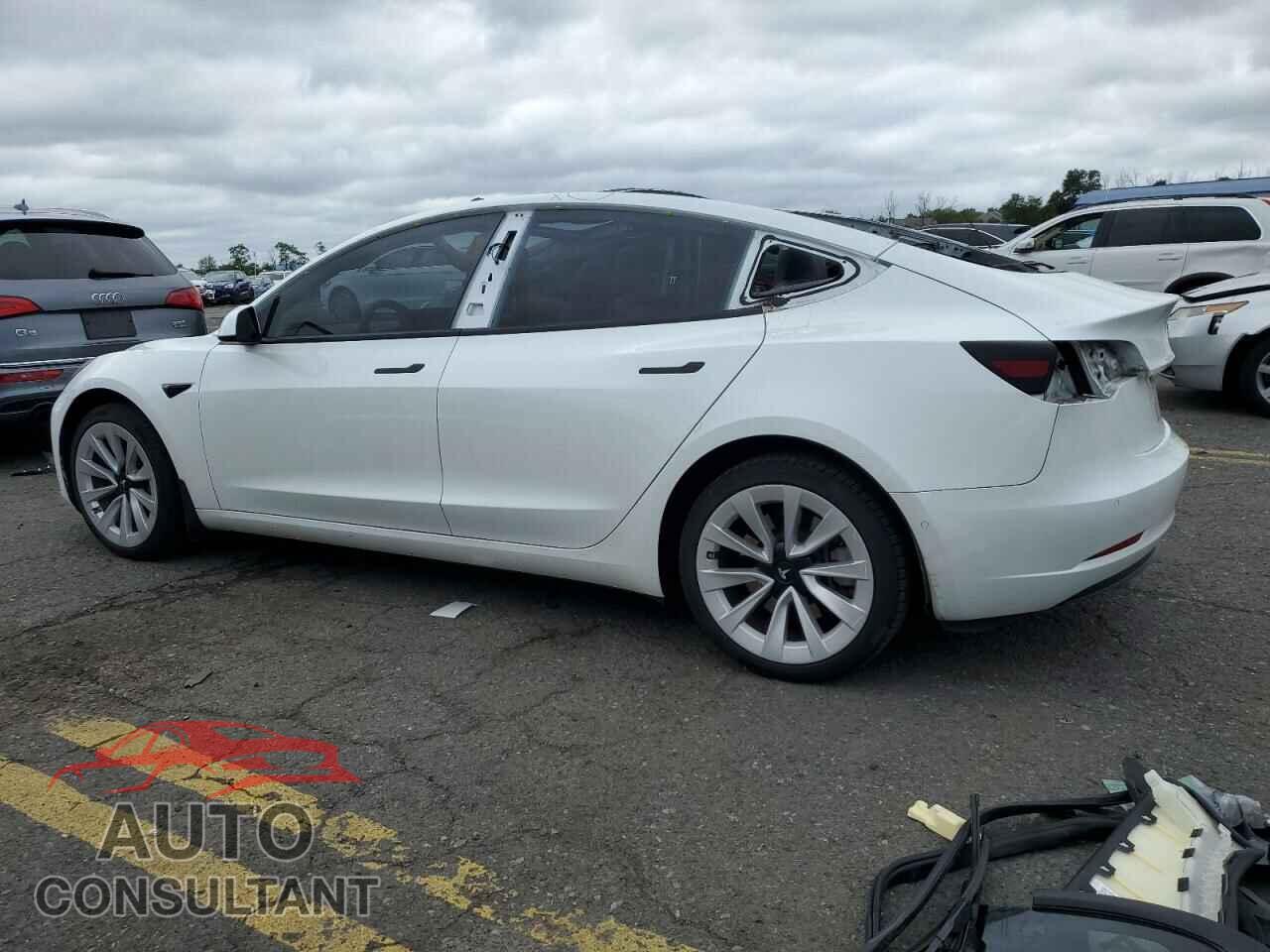 TESLA MODEL 3 2022 - 5YJ3E1EB2NF272606