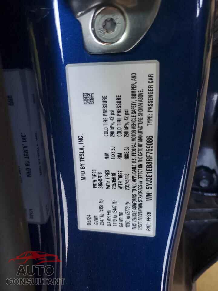 TESLA MODEL 3 2024 - 5YJ3E1EB8RF759086