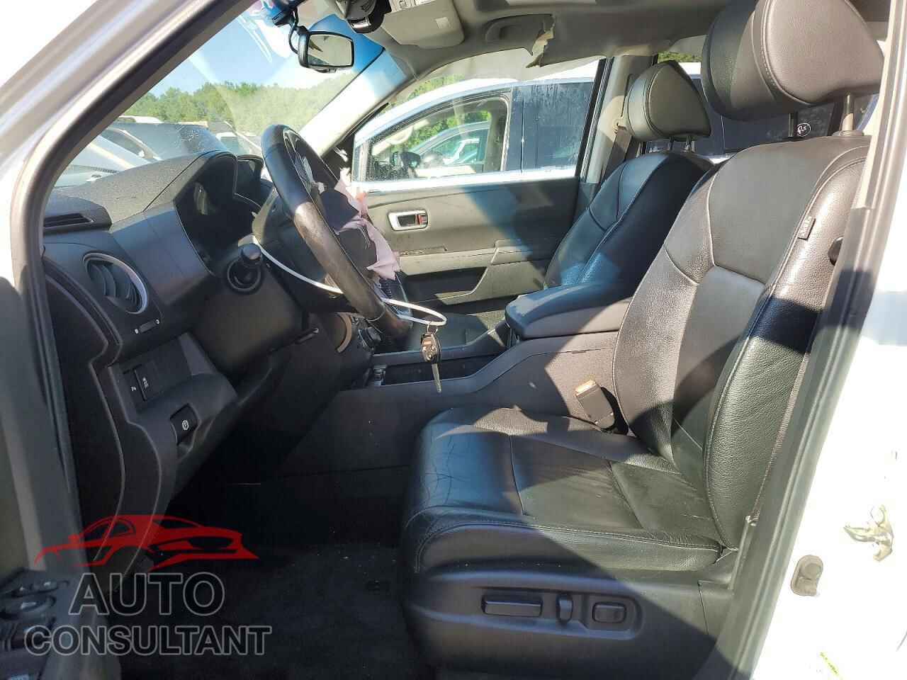 HONDA PILOT 2012 - 5FNYF4H97CB010302