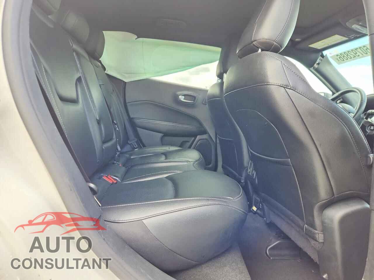 JEEP COMPASS 2021 - 3C4NJDEB8MT596309