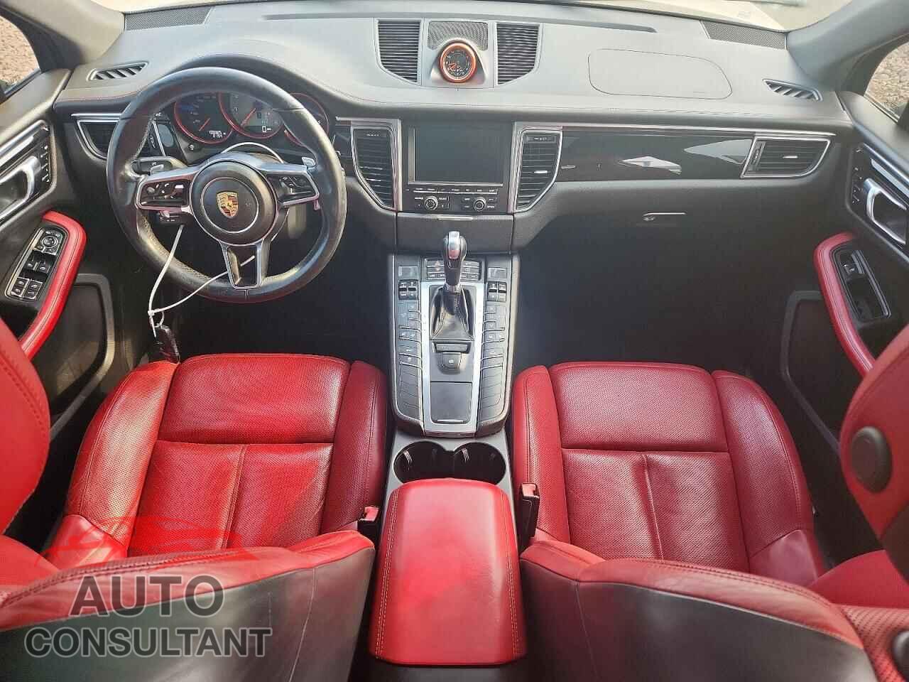 PORSCHE MACAN 2016 - WP1AB2A50GLB48449