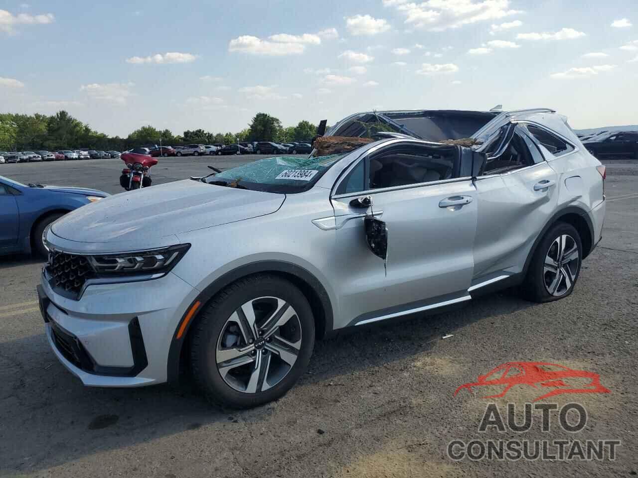 KIA SORENTO 2023 - KNDRKDLG9P5190640