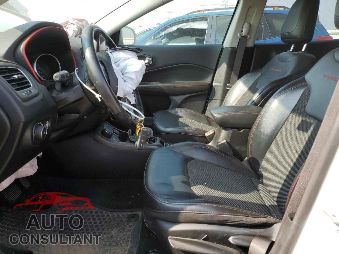 JEEP COMPASS 2019 - 3C4NJDDB9KT846414