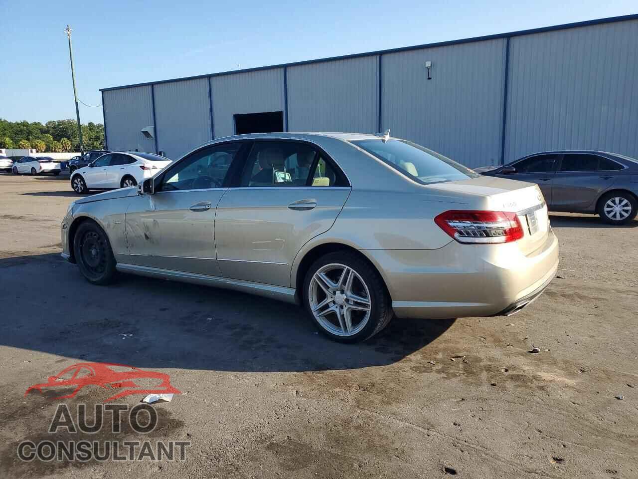 MERCEDES-BENZ E-CLASS 2012 - WDDHF5KB4CA588616