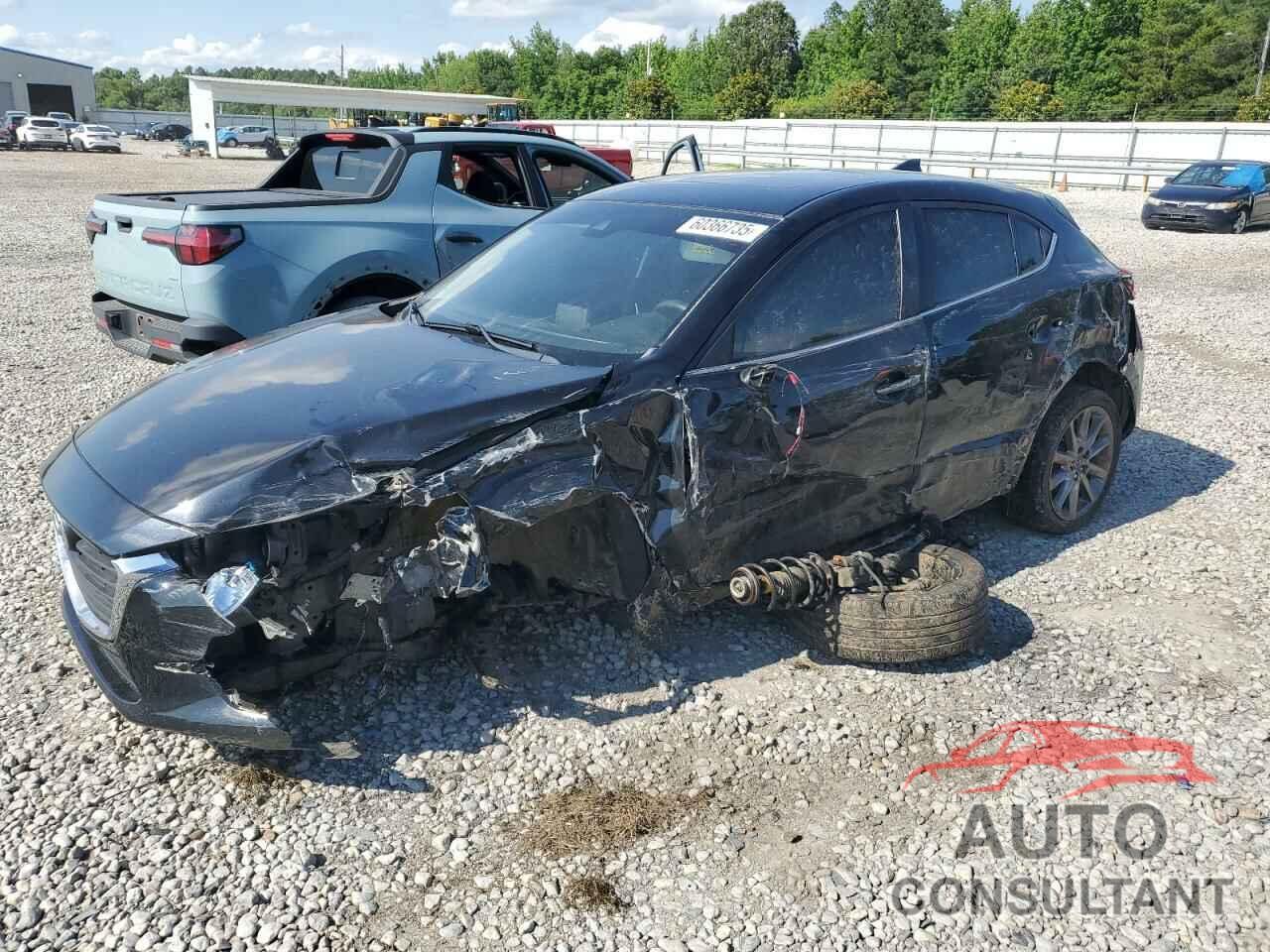 MAZDA 3 2018 - 3MZBN1L31JM162334