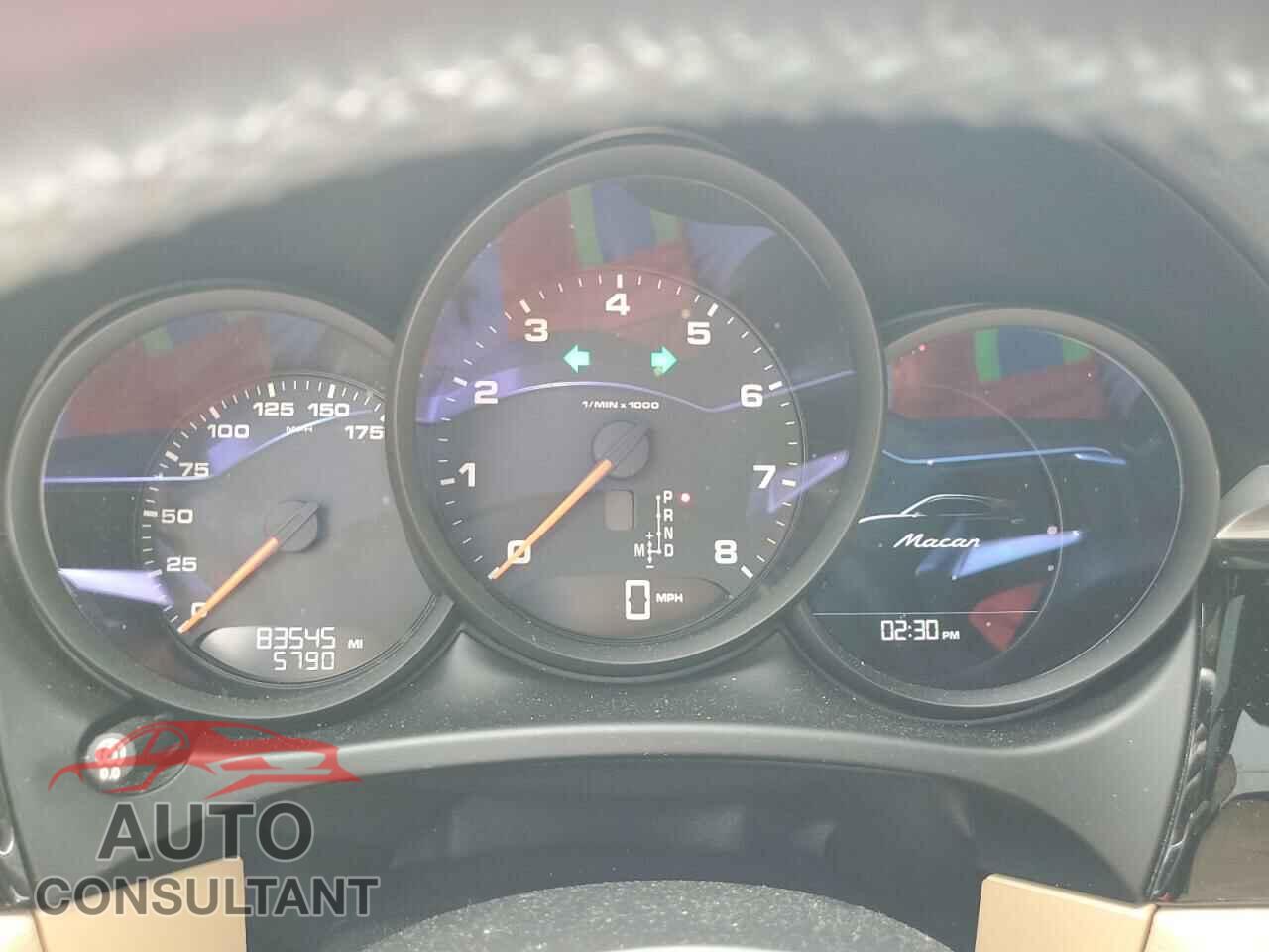 PORSCHE MACAN 2017 - WP1AA2A55HLB05665