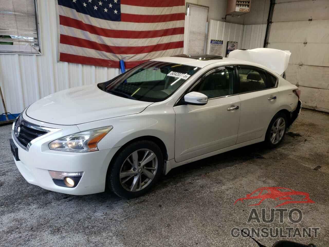 NISSAN ALTIMA 2013 - 1N4AL3AP3DC233759