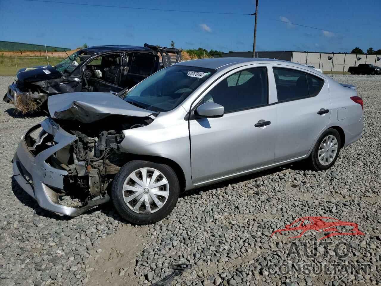 NISSAN VERSA 2017 - 3N1CN7AP0HL848948