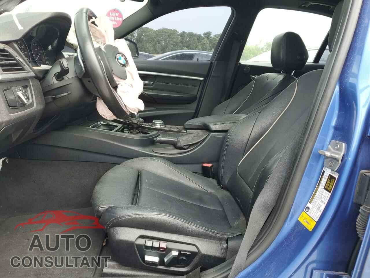 BMW 3 SERIES 2016 - WBA8E9G52GNT83301