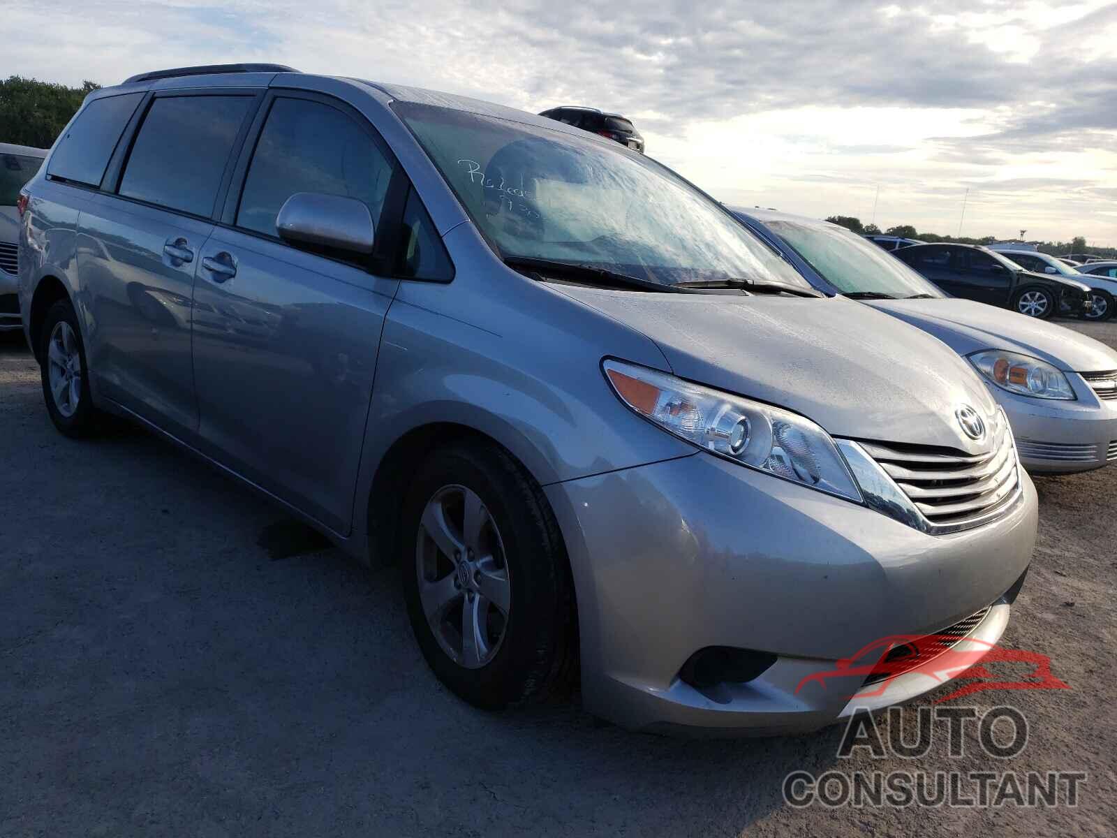 TOYOTA SIENNA 2017 - 5TDKZ3DC3HS842425