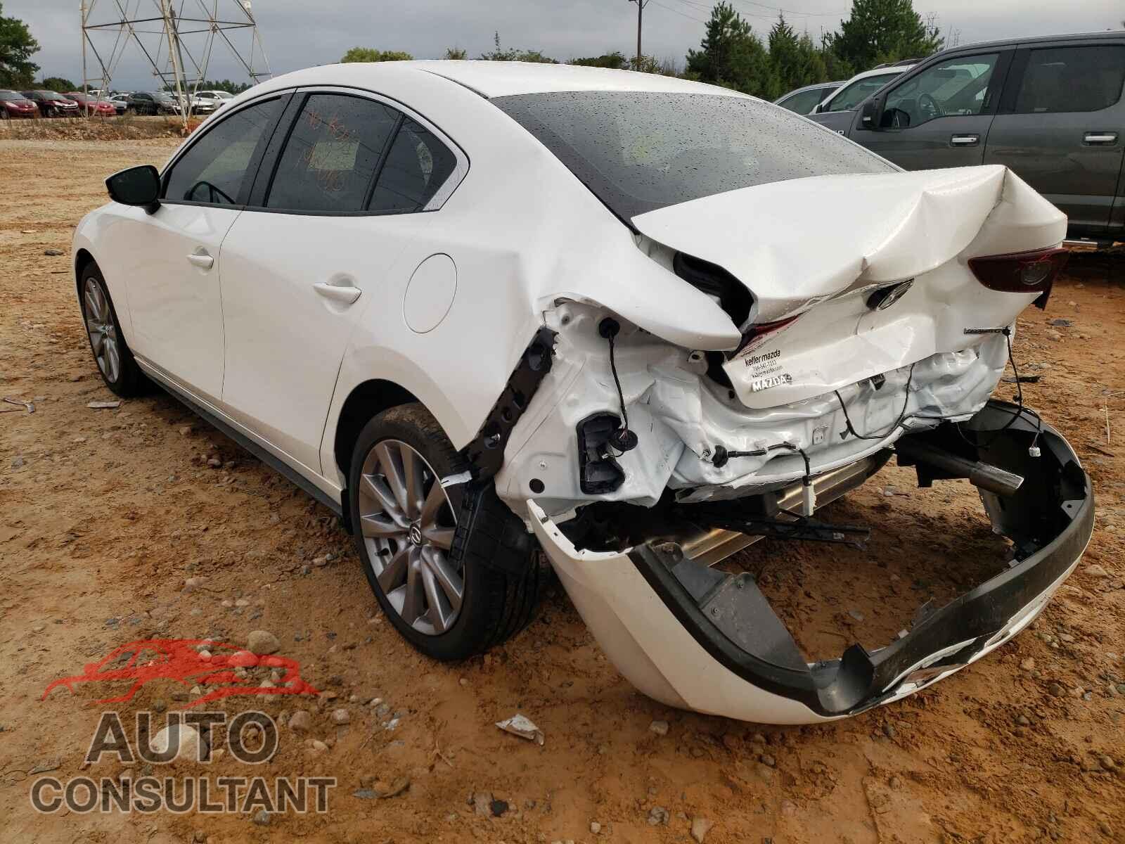 MAZDA 3 2021 - JM1BPACL7M1333683
