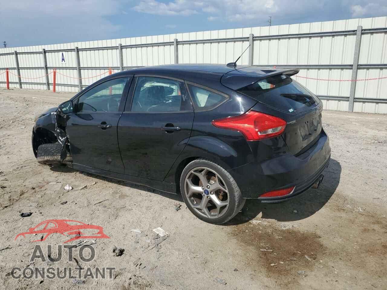 FORD FOCUS 2016 - 1FADP3L99GL350198