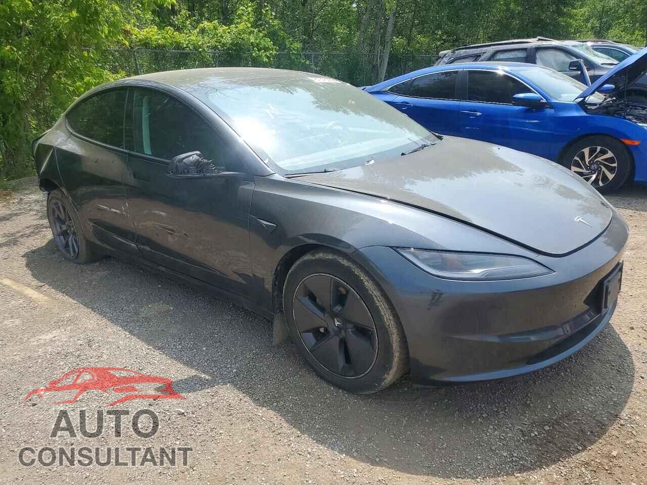 TESLA MODEL 3 2024 - LRW3E7EB5RC087923