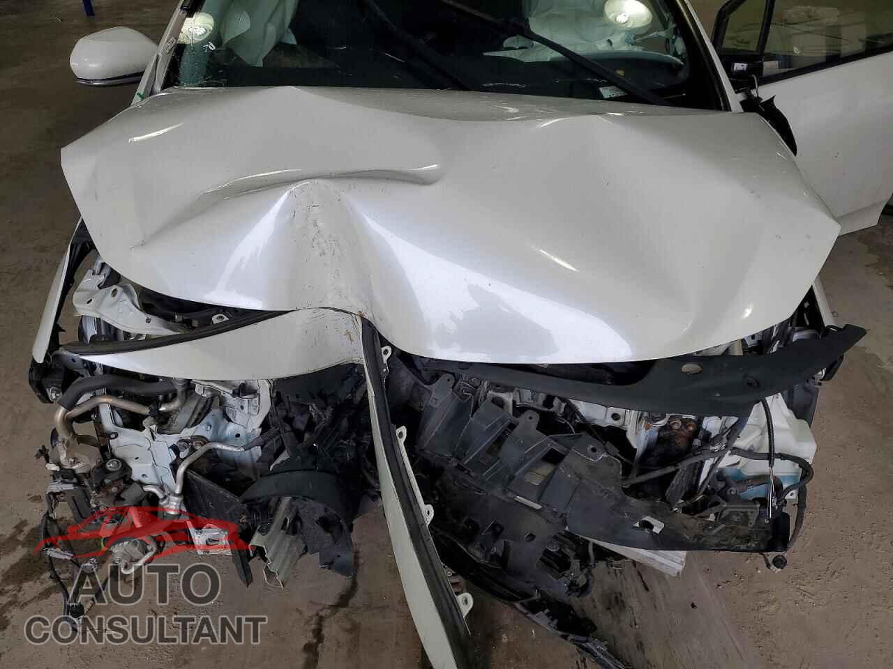 TOYOTA PRIUS 2017 - JTDKARFP9H3050940