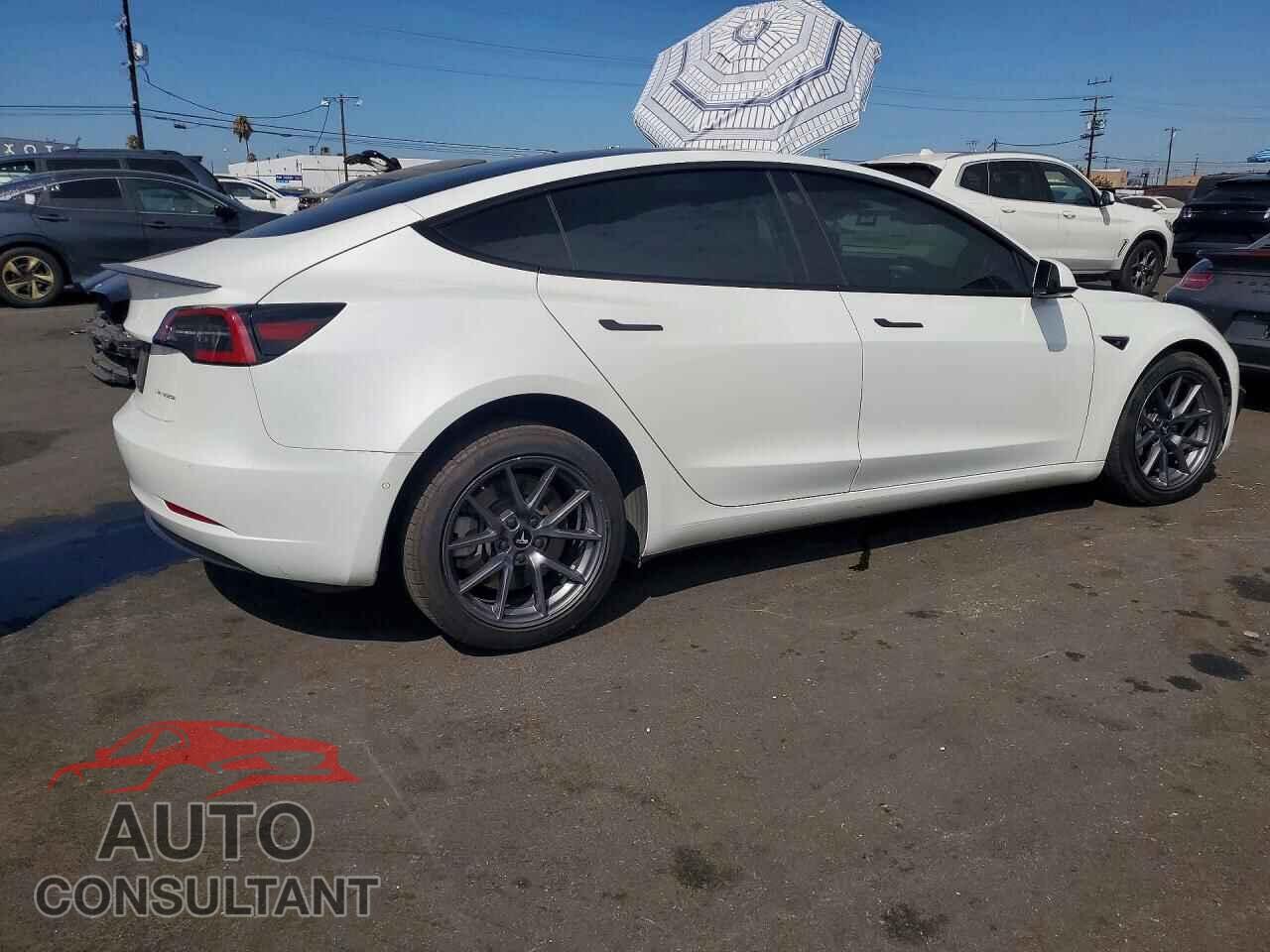 TESLA MODEL 3 2022 - 5YJ3E1EB8NF184417
