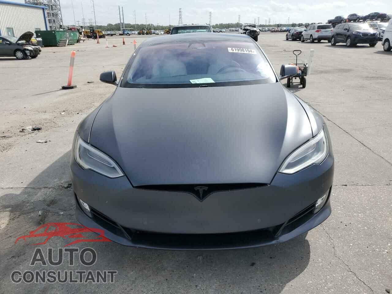 TESLA MODEL S 2017 - 5YJSA1E29HF213466