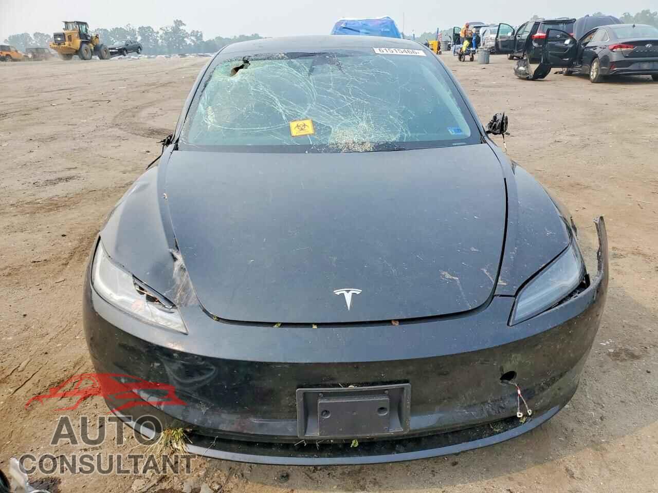 TESLA MODEL 3 2024 - 5YJ3E1EB3RF736394