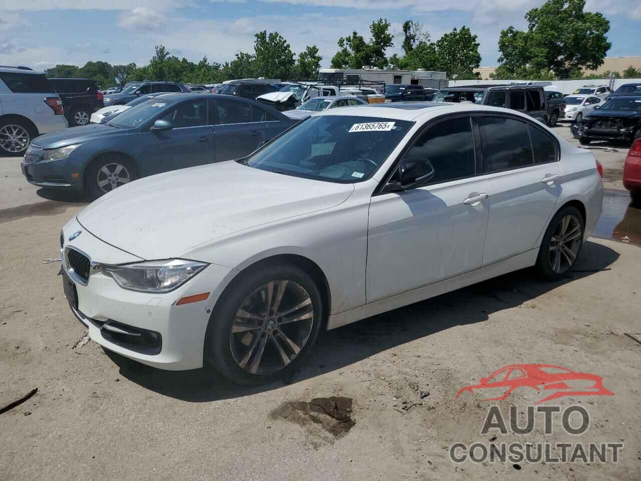 BMW 3 SERIES 2013 - WBA3B3C58DJ810943